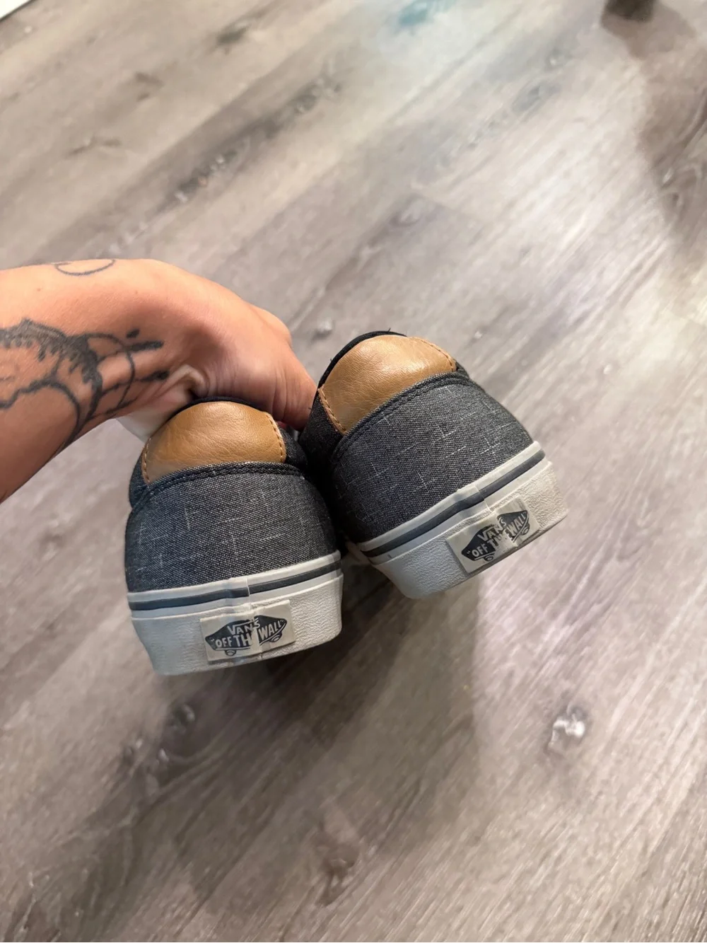 Vans Men’s Low-Top Sneakers in Charcoal